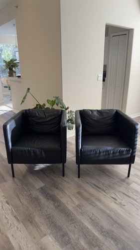 Living room chair - room,